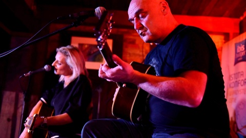 Robert & Żaneta Lubera w toruńskim Hard Rock Pub Pamela. Fot. Wojciech Zillmann
