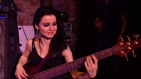 NicoZZ Band - Joanna Dudkowska na scenie Hard Rock Pub Pamela - Toruń, 19.02.2018. Fot. Wojciech Zillmann