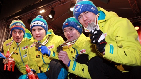 Narciarskie MŚ - Polska trzecia w konkursie drużynowym w Falun