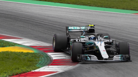 Formuła 1 - Fin Bottas wystartuje z pole position w Grand Prix Austrii