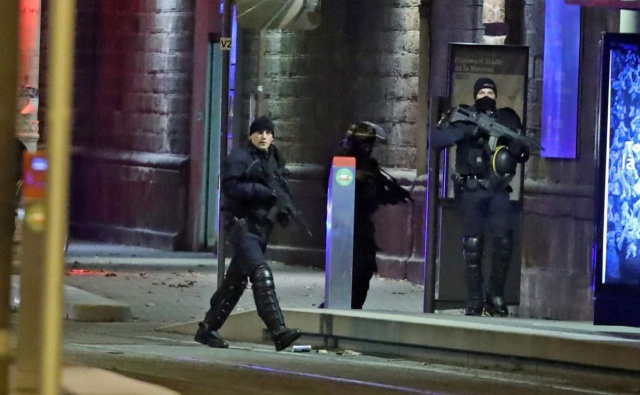 Policja zlikwidowała Cherifa Chekatta, sprawcę strzelaniny w Strasburgu