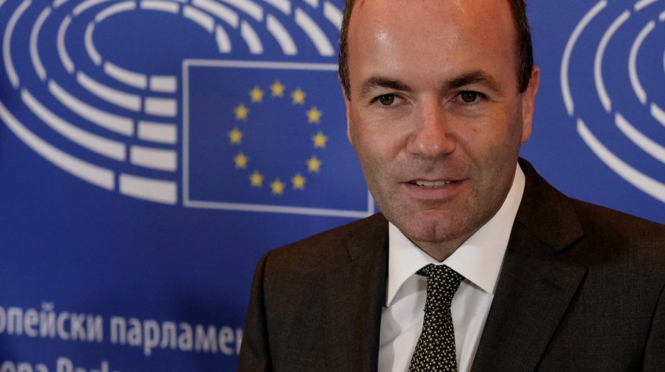 Manfred Weber ogłosił w środę oficjalnie, że chce zostać kandydatem do objęcia stanowiska szefa Komisji Europejskiej. Fot. PAP/EPA/OLIVIER HOSLET
