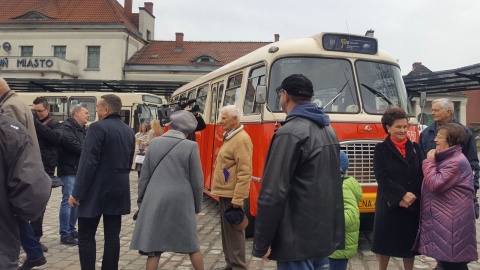 95-lat MZK w Toruniu i przejażdżka ogórkiem