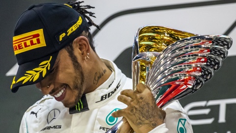 Formuła 1 - Kubica 19., triumf Hamiltona w Abu Zabi na koniec sezonu