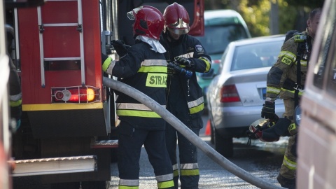 Utrudnienia na S5: kolizja z pojazdem patrolowym w Sobiejuchach, pożar naczepy w Tryszczynie